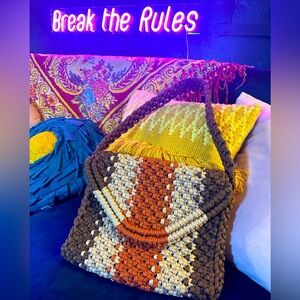 VINTAGE Unique knitted purse